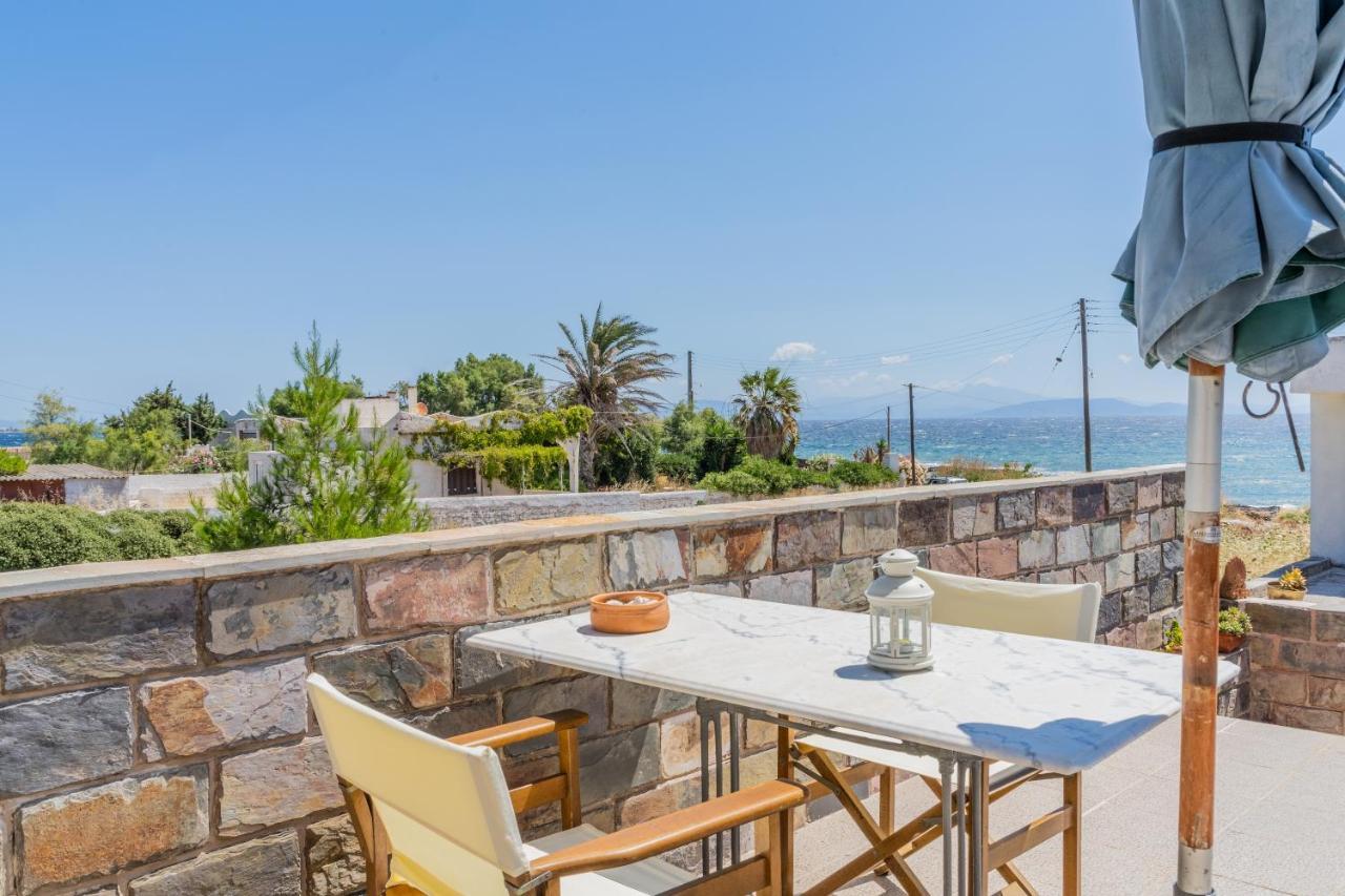 Yoga Euphoria Seaside Apartment Артемида Екстериор снимка