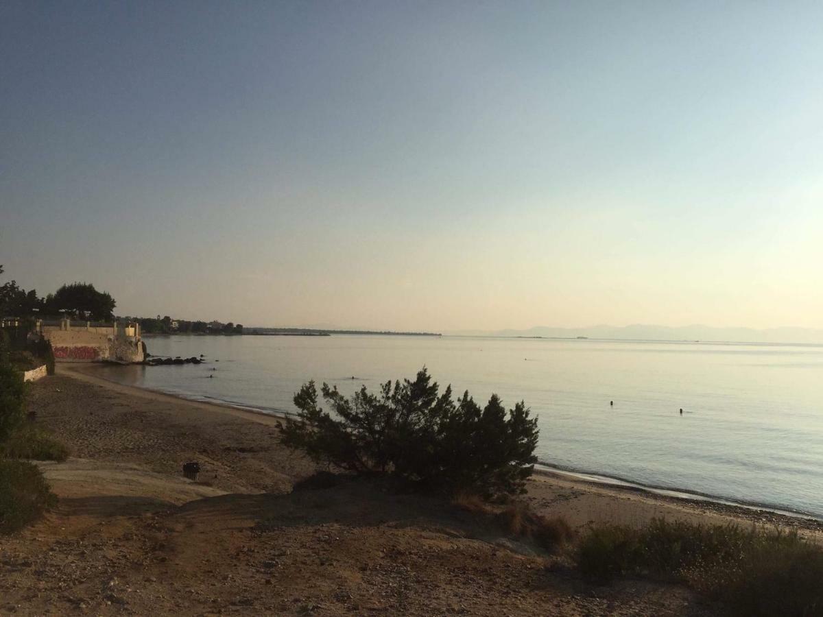 Yoga Euphoria Seaside Apartment Артемида Екстериор снимка